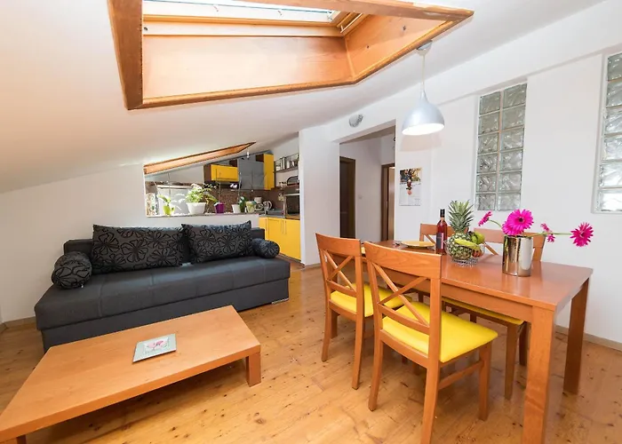 Roko Apartments